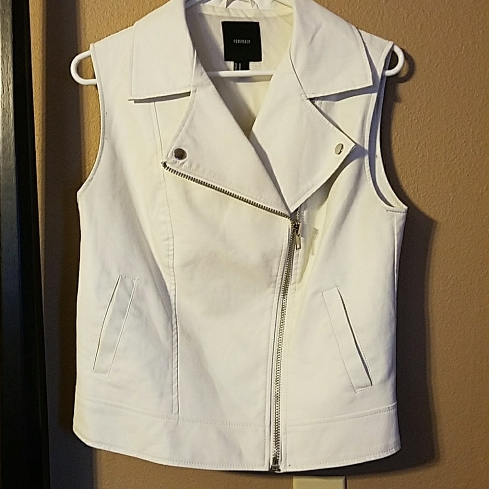 Forever 21 Leather Moto Vest NWOT